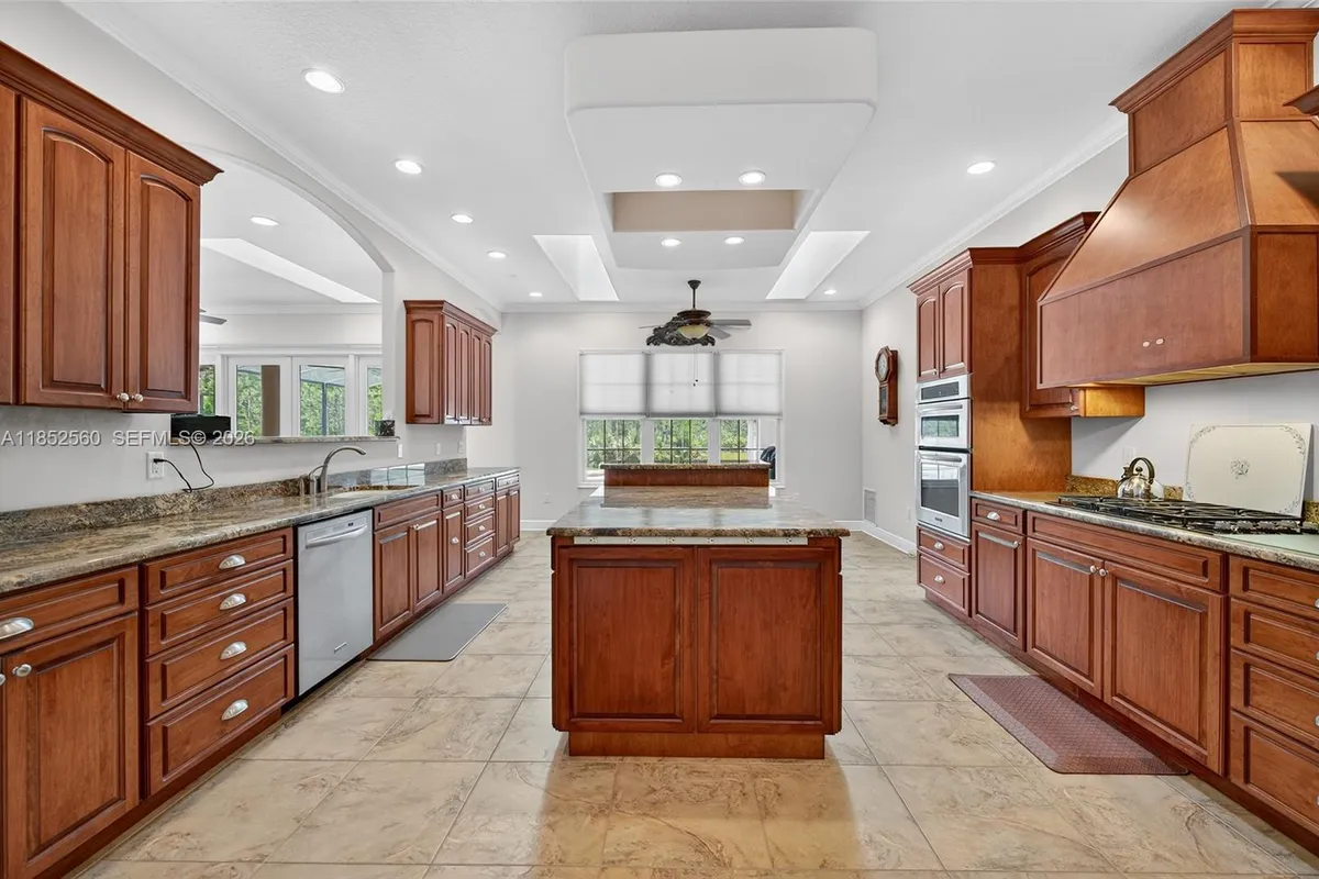 147 Ashby Cove LN, New Smyrna Beach FL 32168