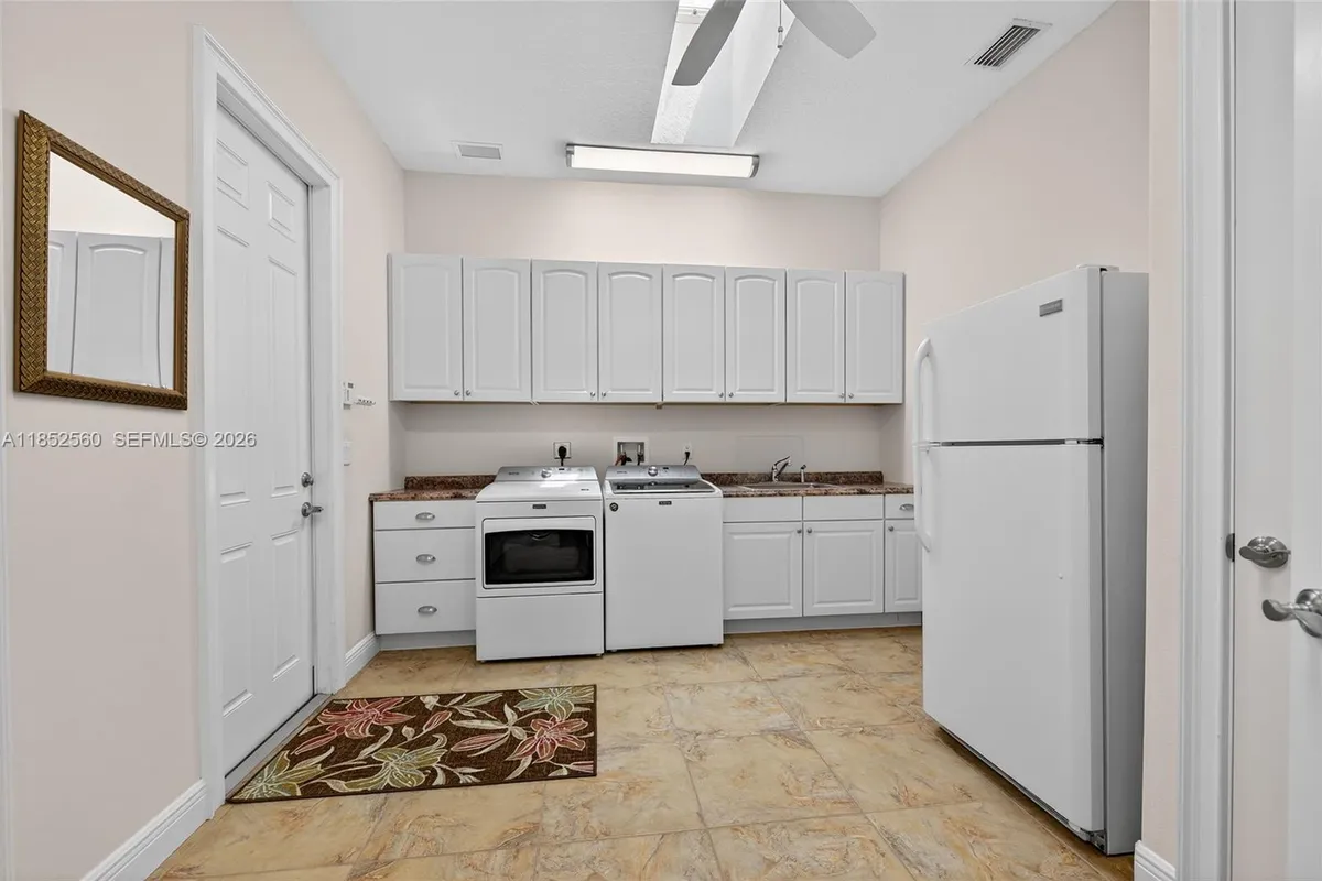 147 Ashby Cove LN, New Smyrna Beach FL 32168