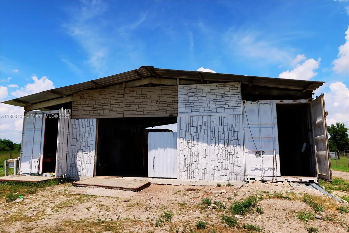 1321 BLUFF HAMMOCK RD, Lorida FL 33857