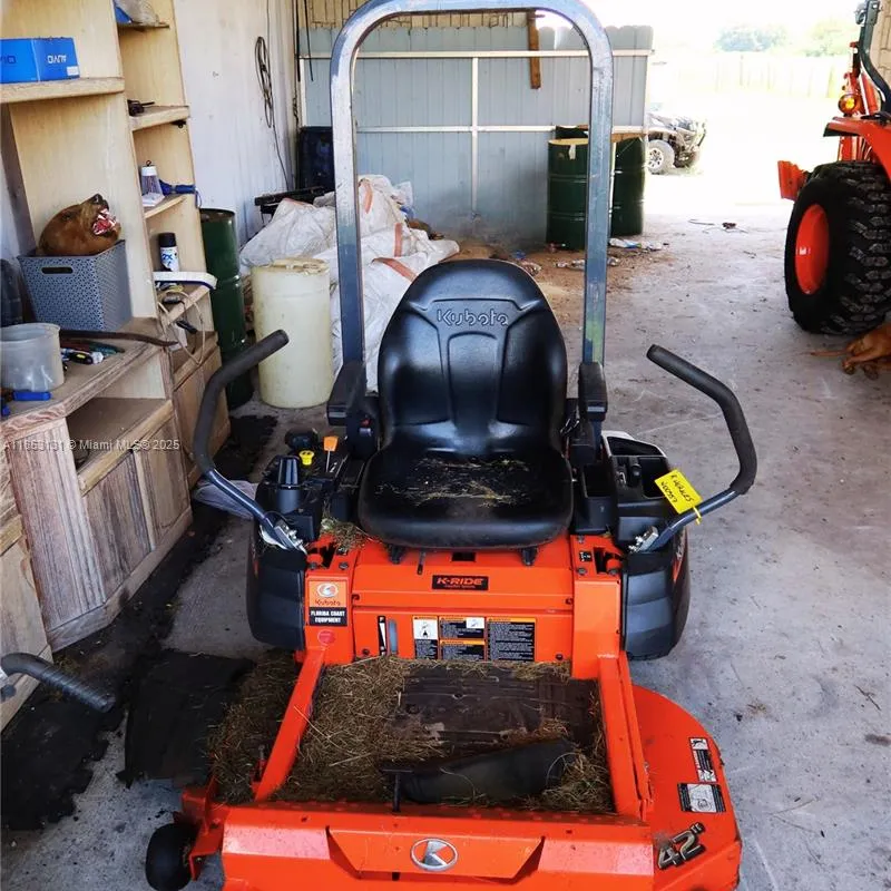 1321 BLUFF HAMMOCK RD, Lorida FL 33857