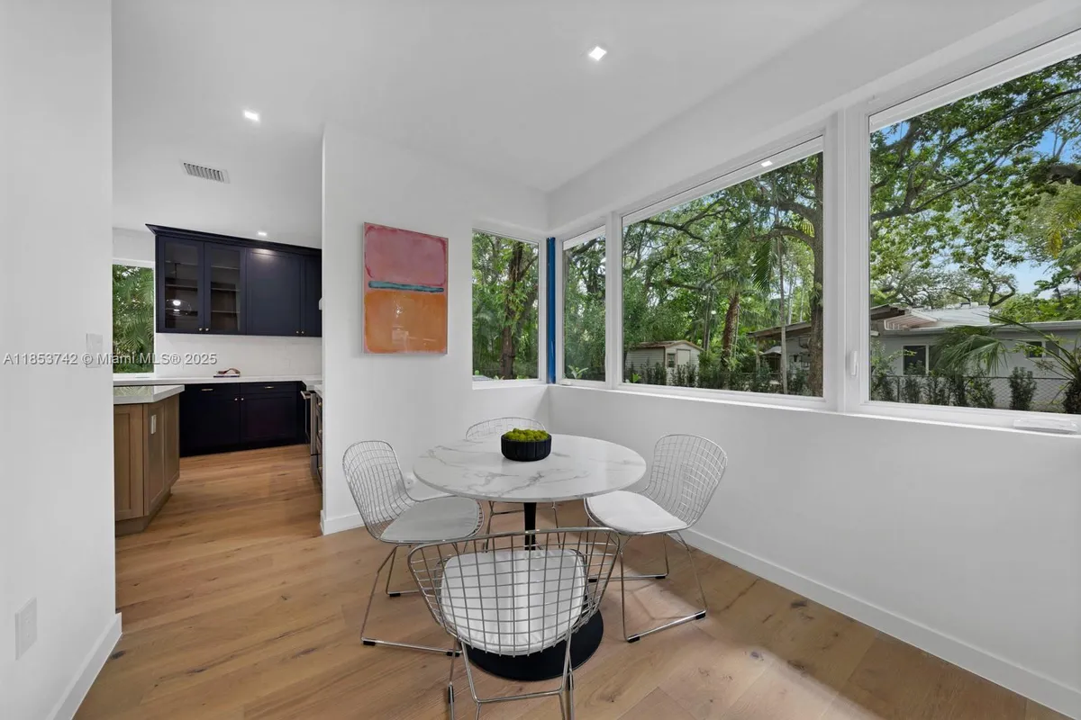 5835 SW 81st St, South Miami FL 33143