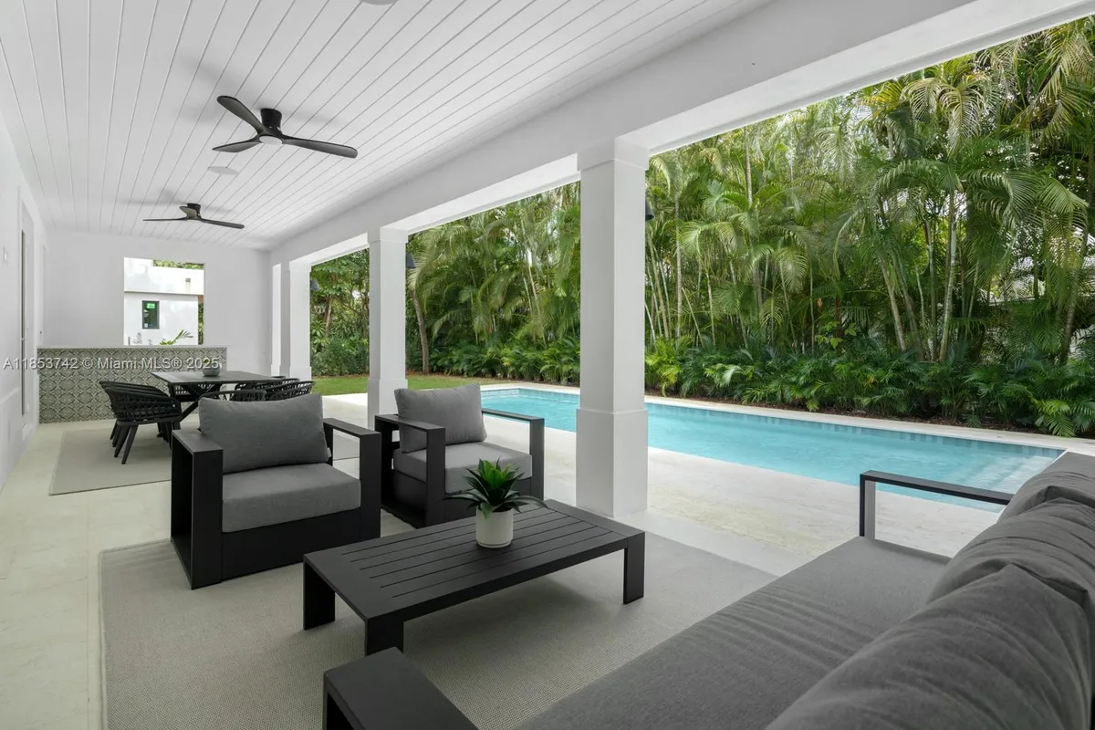 5835 SW 81st St, South Miami FL 33143