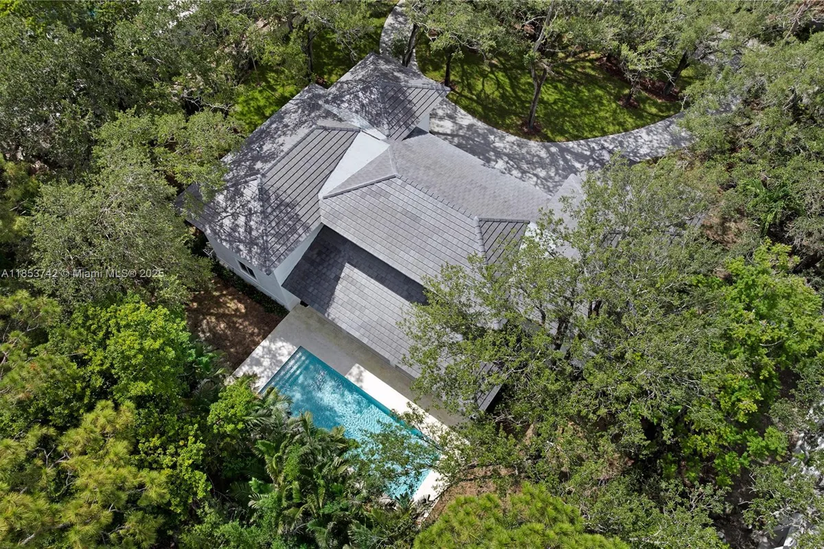 5835 SW 81st St, South Miami FL 33143