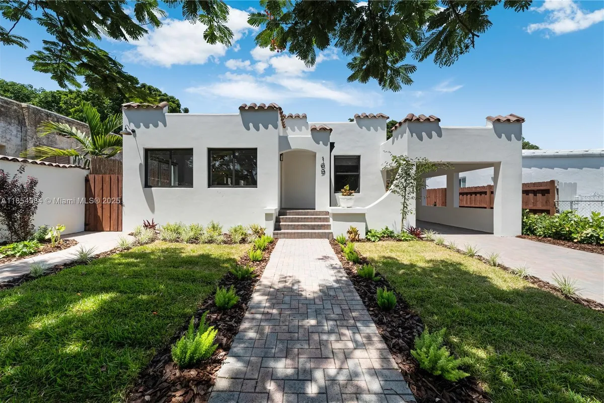 169 NE 48th St, Miami FL 33137