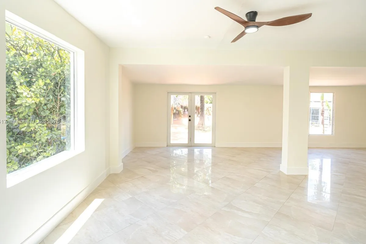 2810 SW 114th Ave, Miami FL 33165