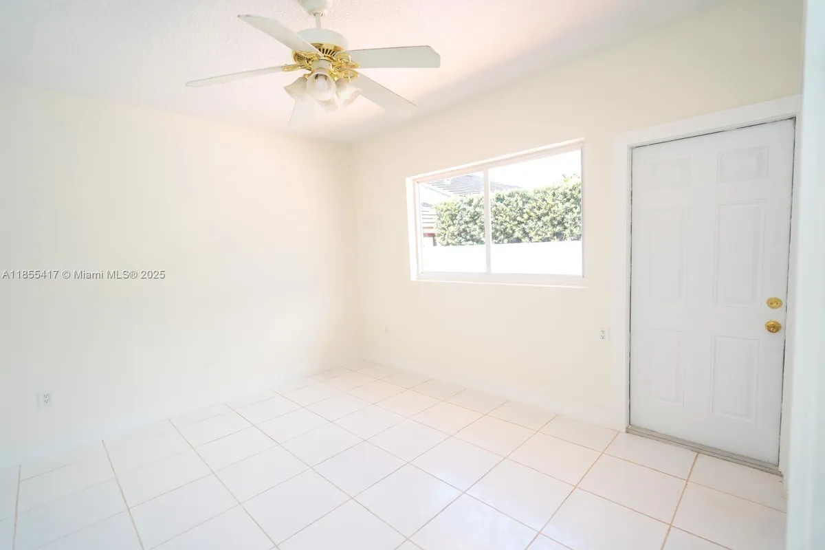 2810 SW 114th Ave, Miami FL 33165