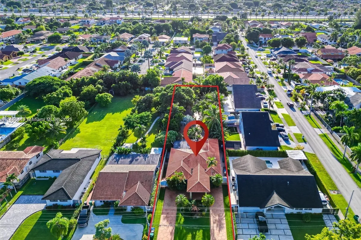 2810 SW 114th Ave, Miami FL 33165