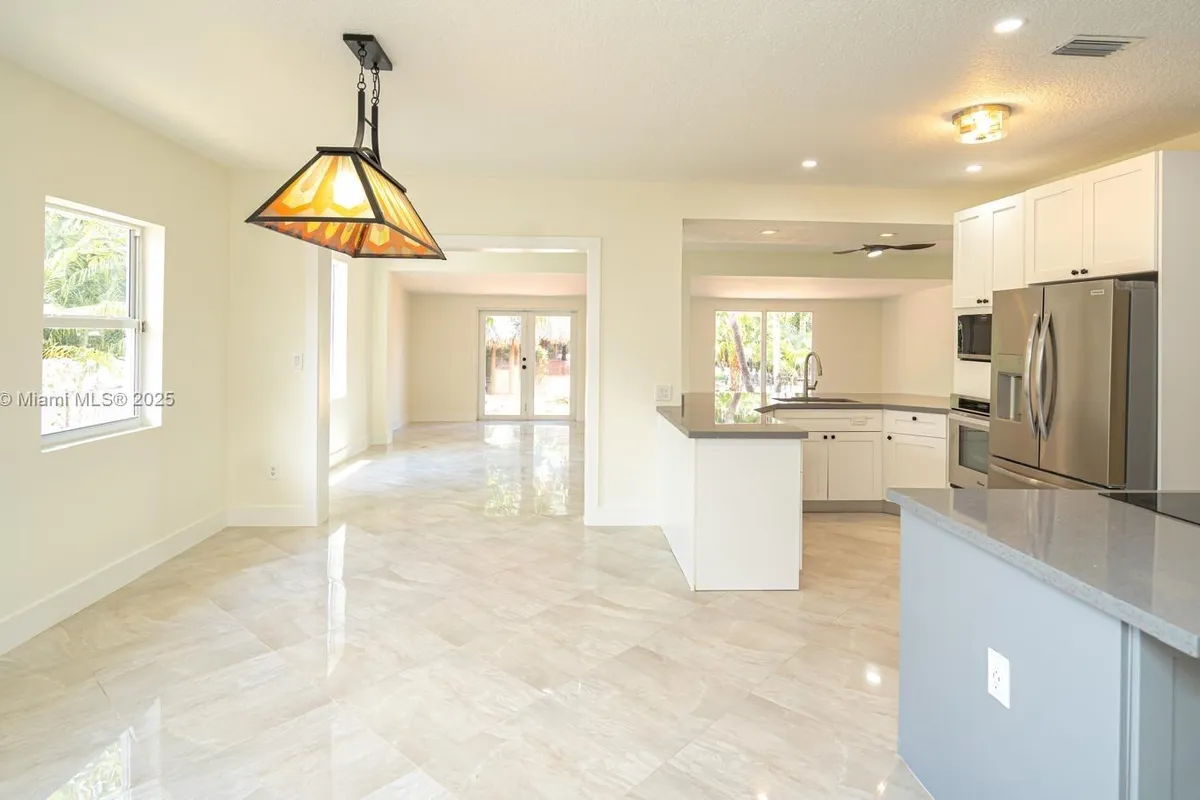 2810 SW 114th Ave, Miami FL 33165