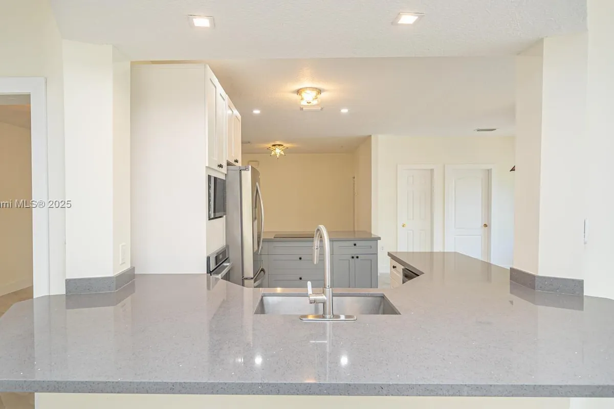 2810 SW 114th Ave, Miami FL 33165