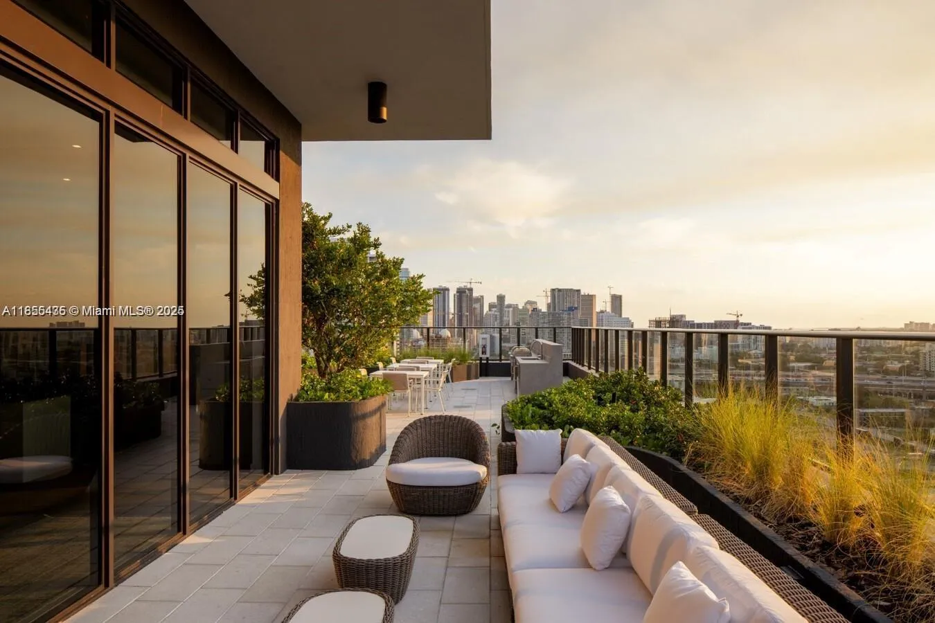 23 NE 17th Ter # A4, Miami FL 33132