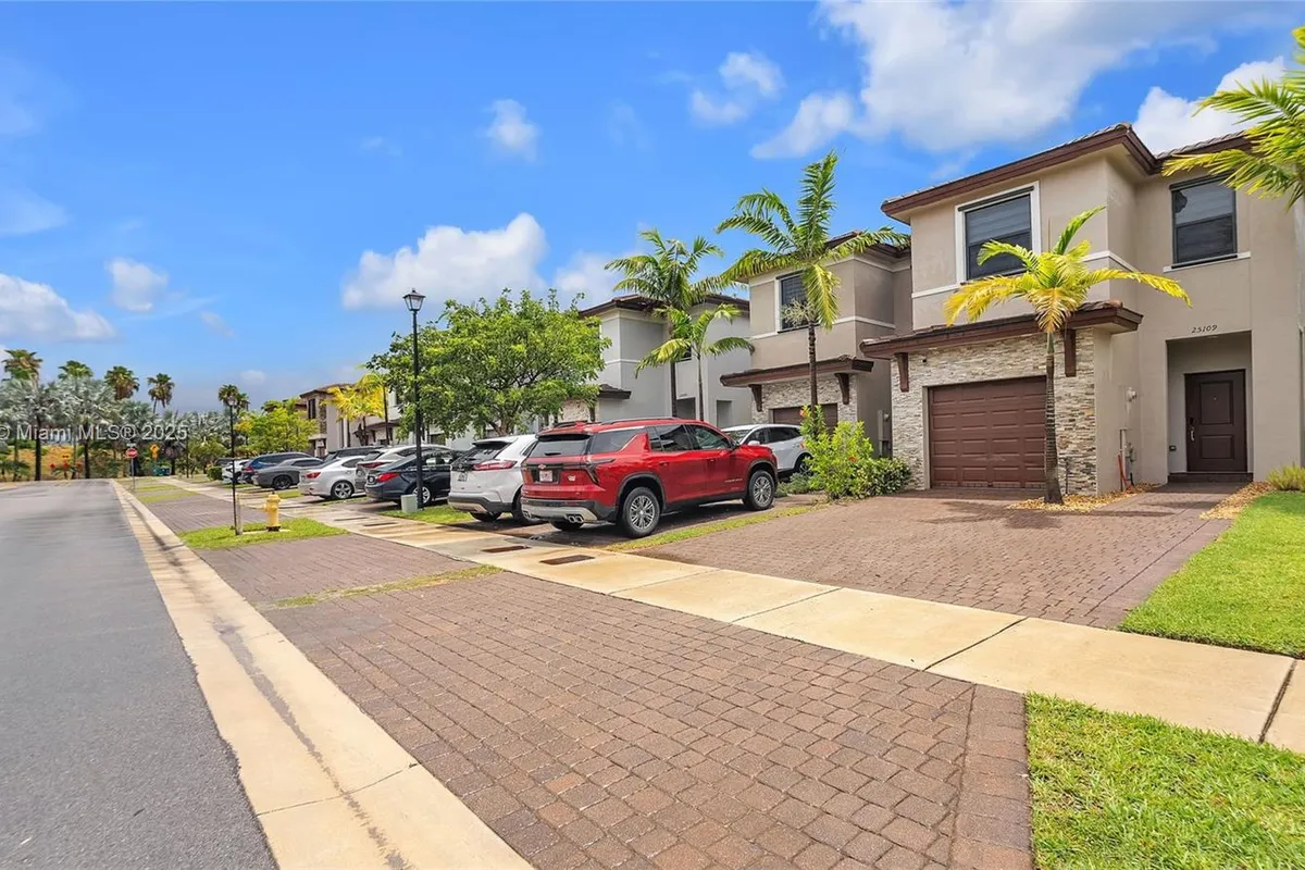 25109 SW 108th Ct # 0, Homestead FL 33032