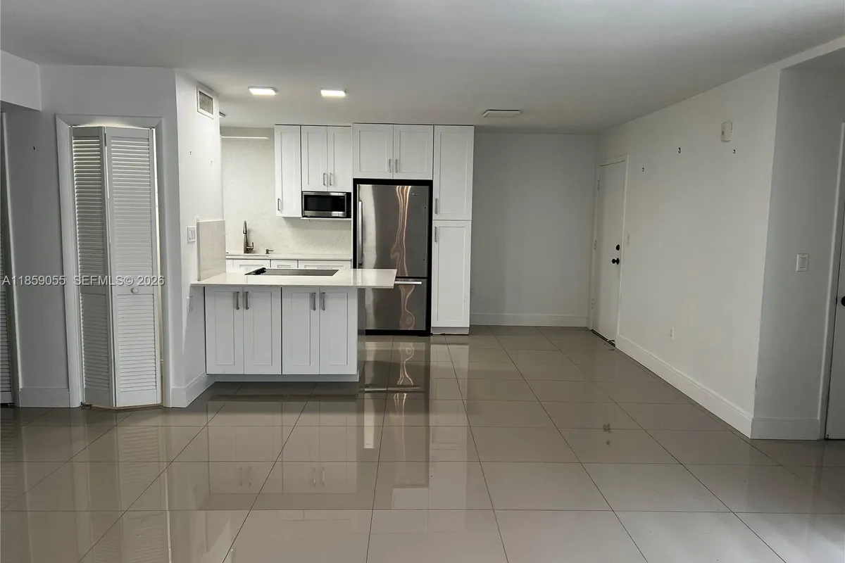 9350 SW 77th Ave # G1, Miami FL 33156