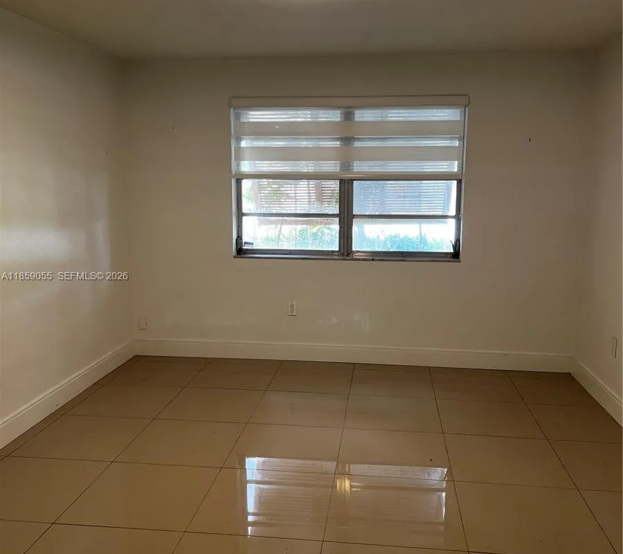 9350 SW 77th Ave # G1, Miami FL 33156