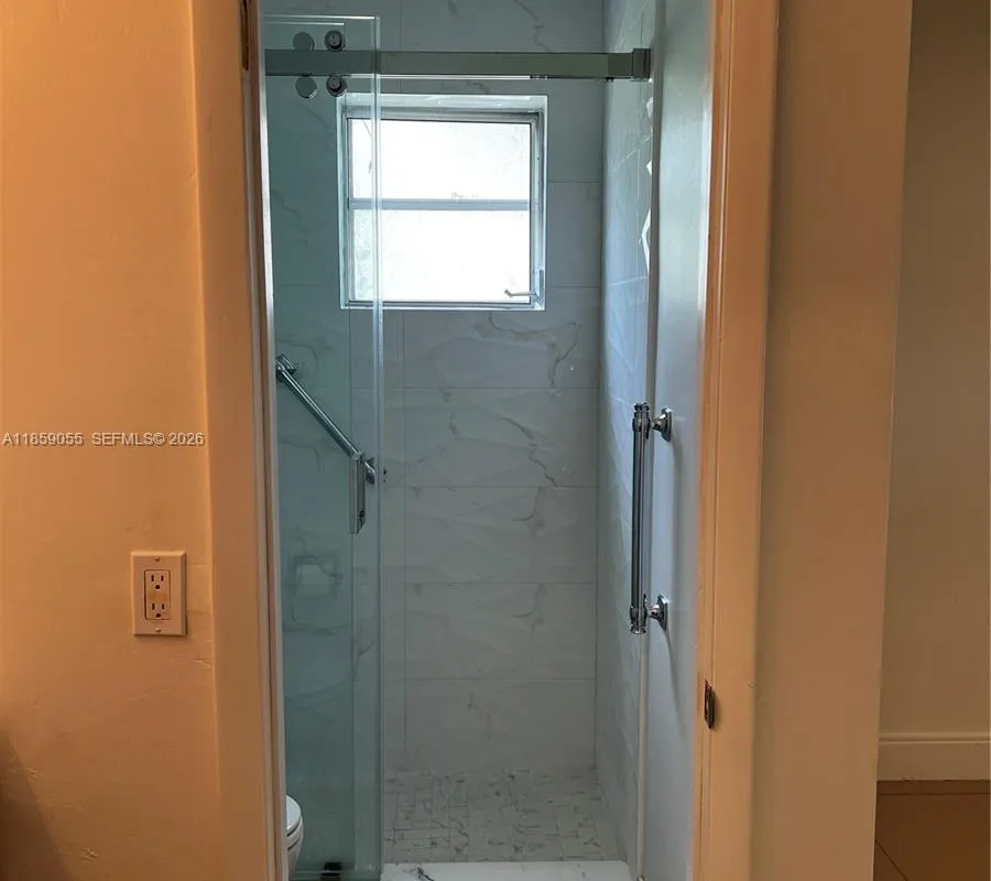 9350 SW 77th Ave # G1, Miami FL 33156