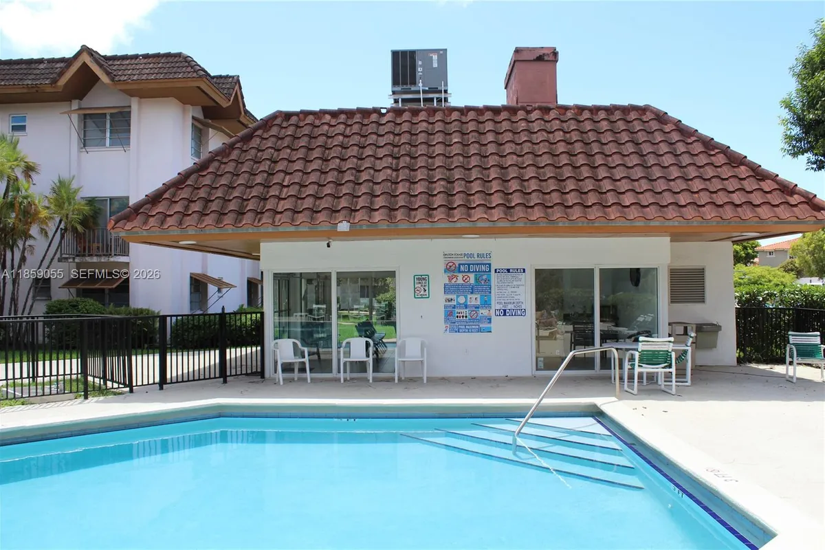 9350 SW 77th Ave # G1, Miami FL 33156