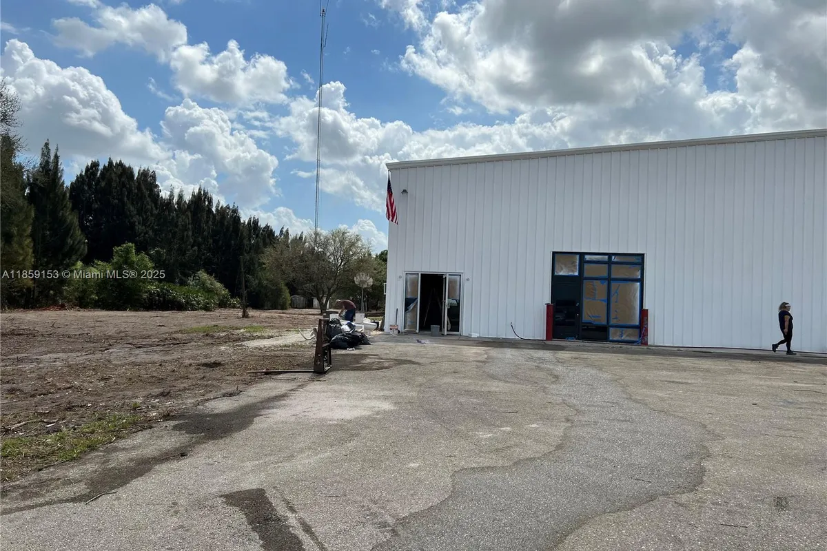 14961 SR W78, Moore Haven FL 33471