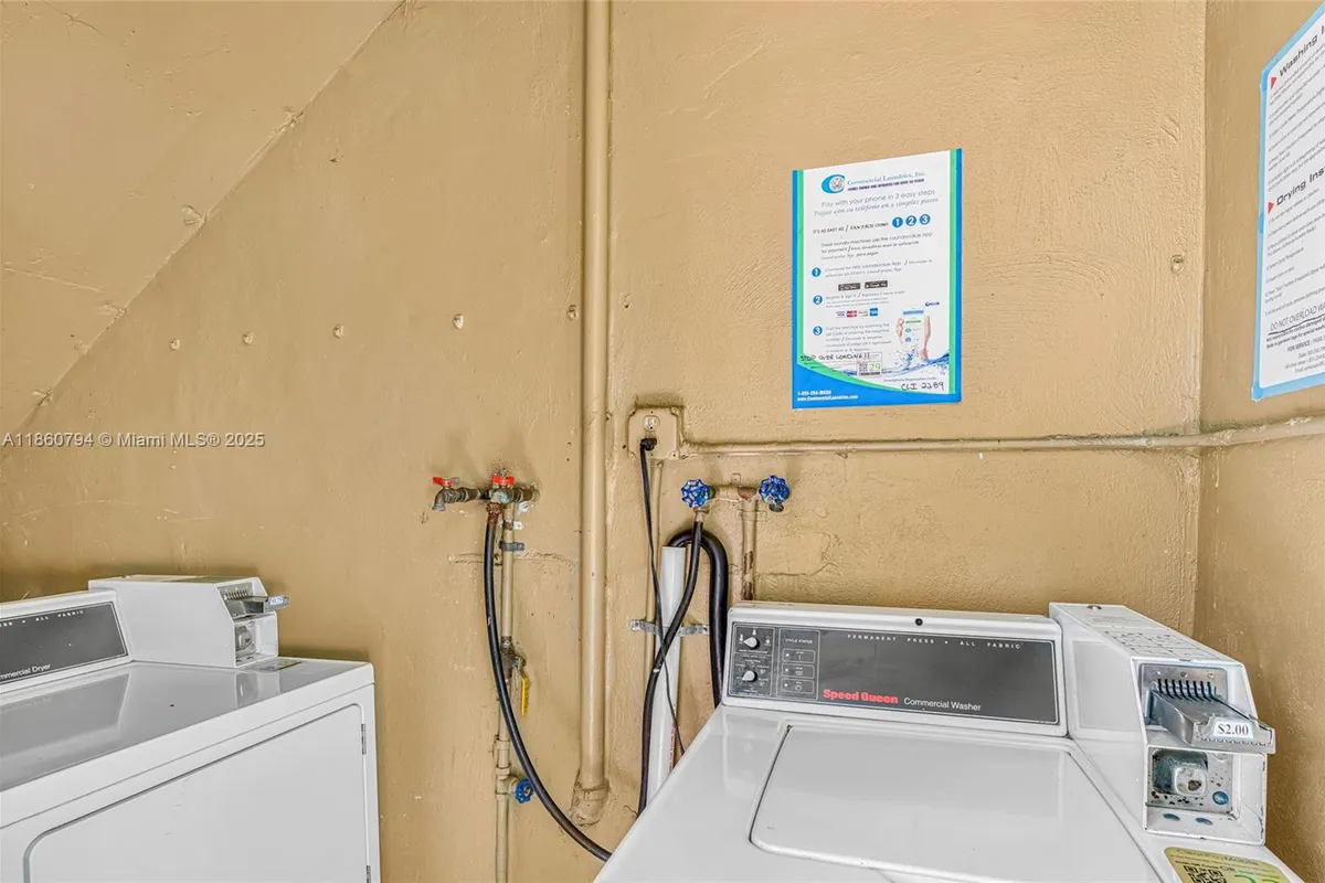 6310 SW 79th St # 18, South Miami FL 33143