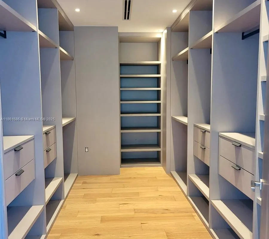 6250 SW 78th St, South Miami FL 33143