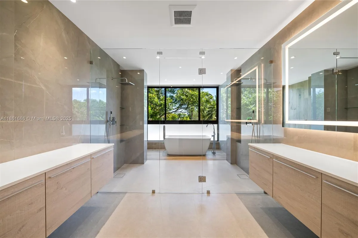 6250 SW 78th St, South Miami FL 33143