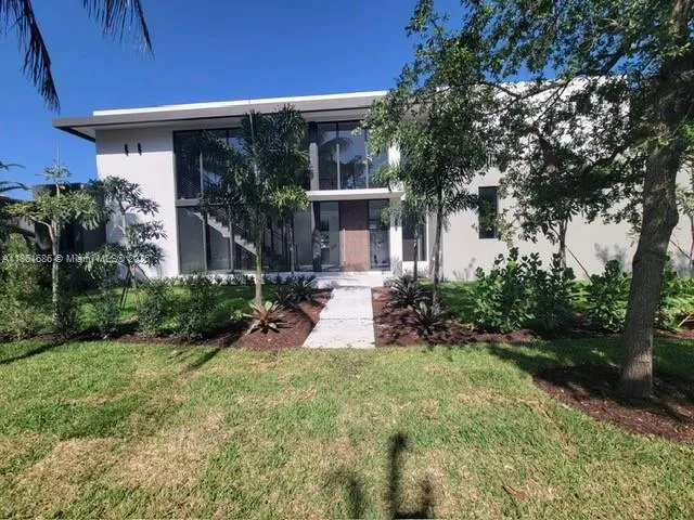 6250 SW 78th St, South Miami FL 33143