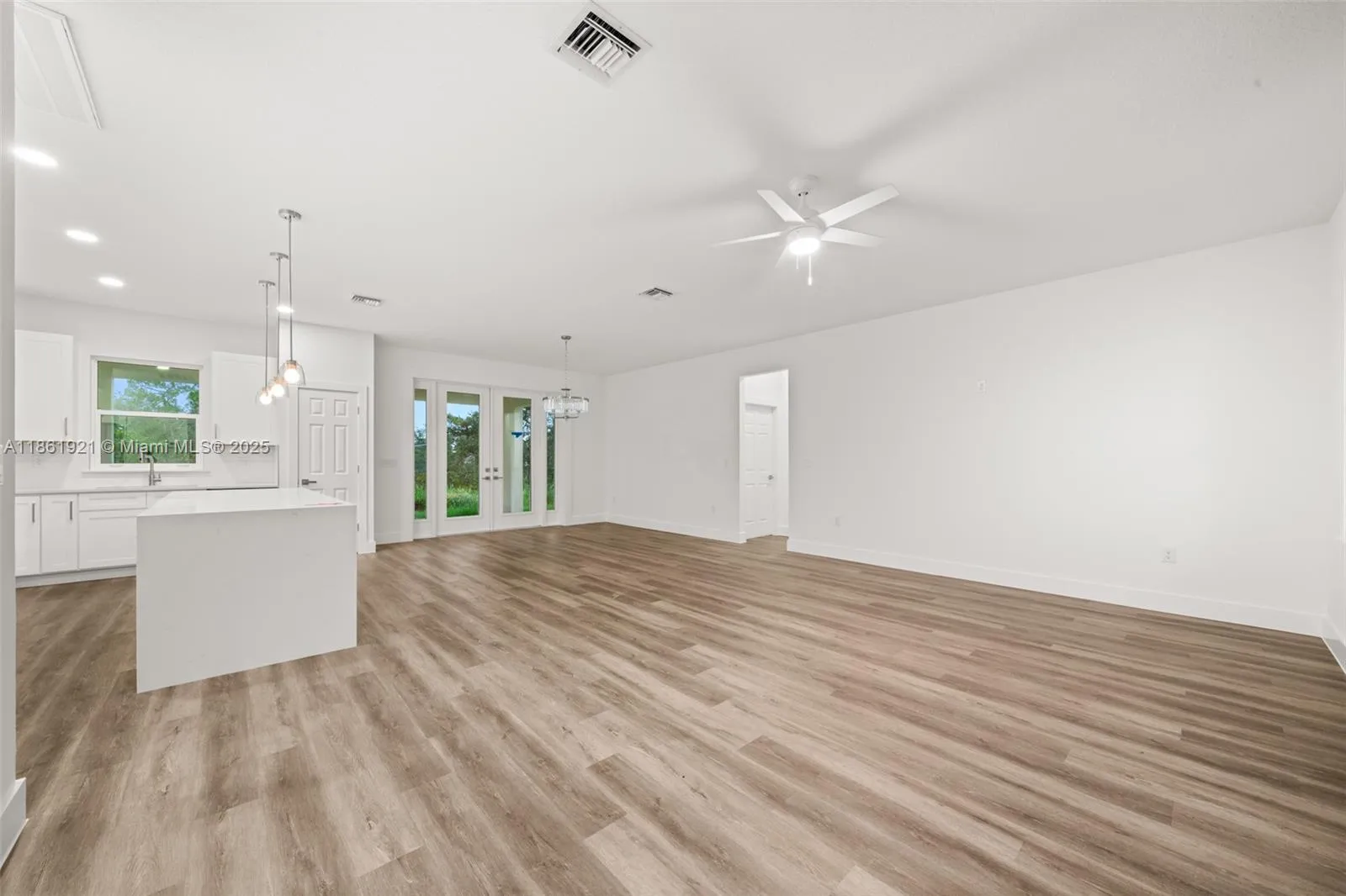 1457 Mitchell Drive, Sebring FL 33872