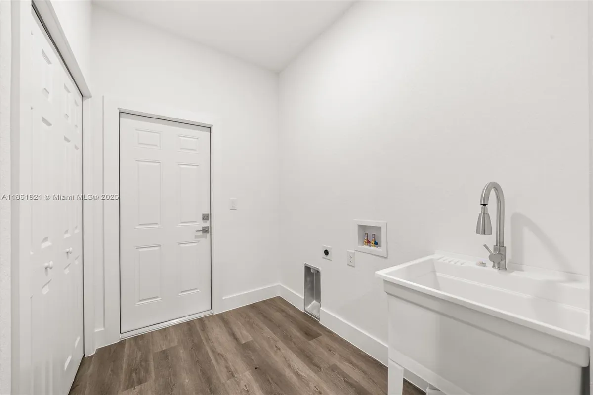 1457 Mitchell Drive, Sebring FL 33872