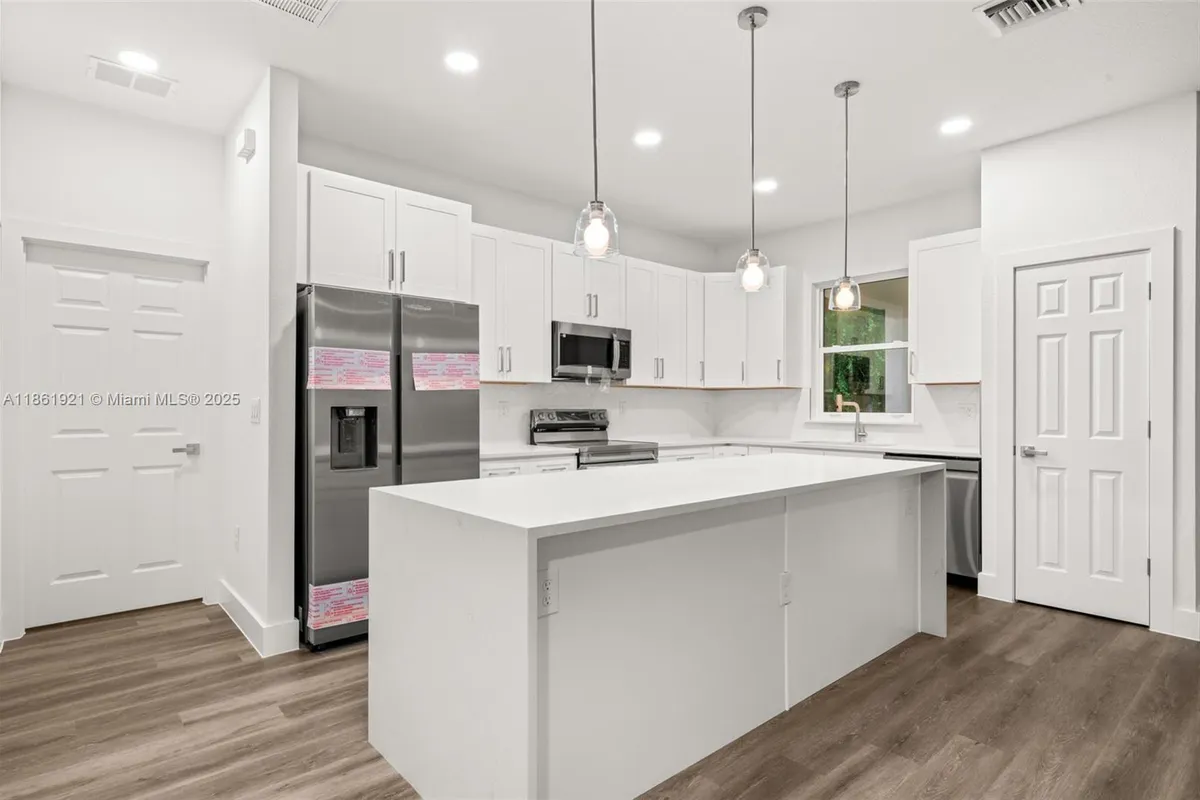 1457 Mitchell Drive, Sebring FL 33872