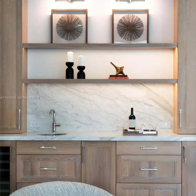 5950 SW 83rd St, South Miami FL 33143