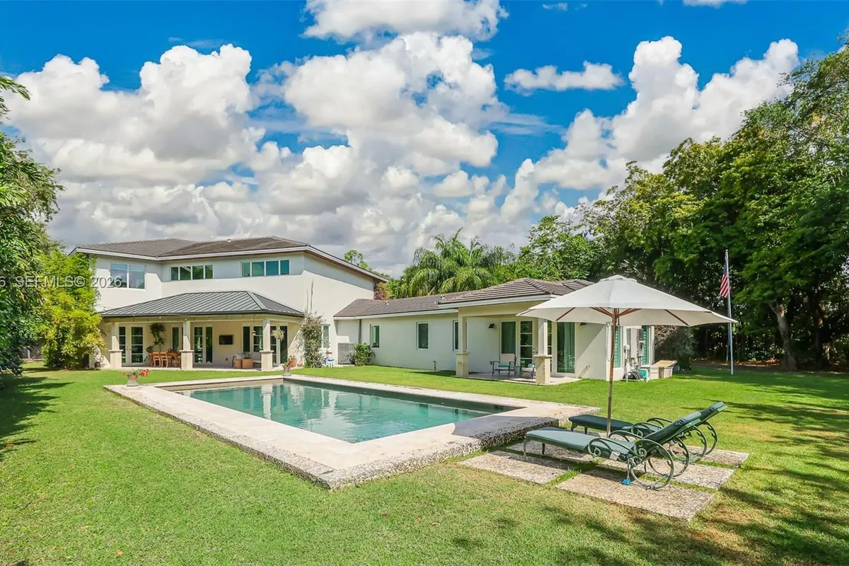 6910 SW 145th Ter, Palmetto Bay FL 33158