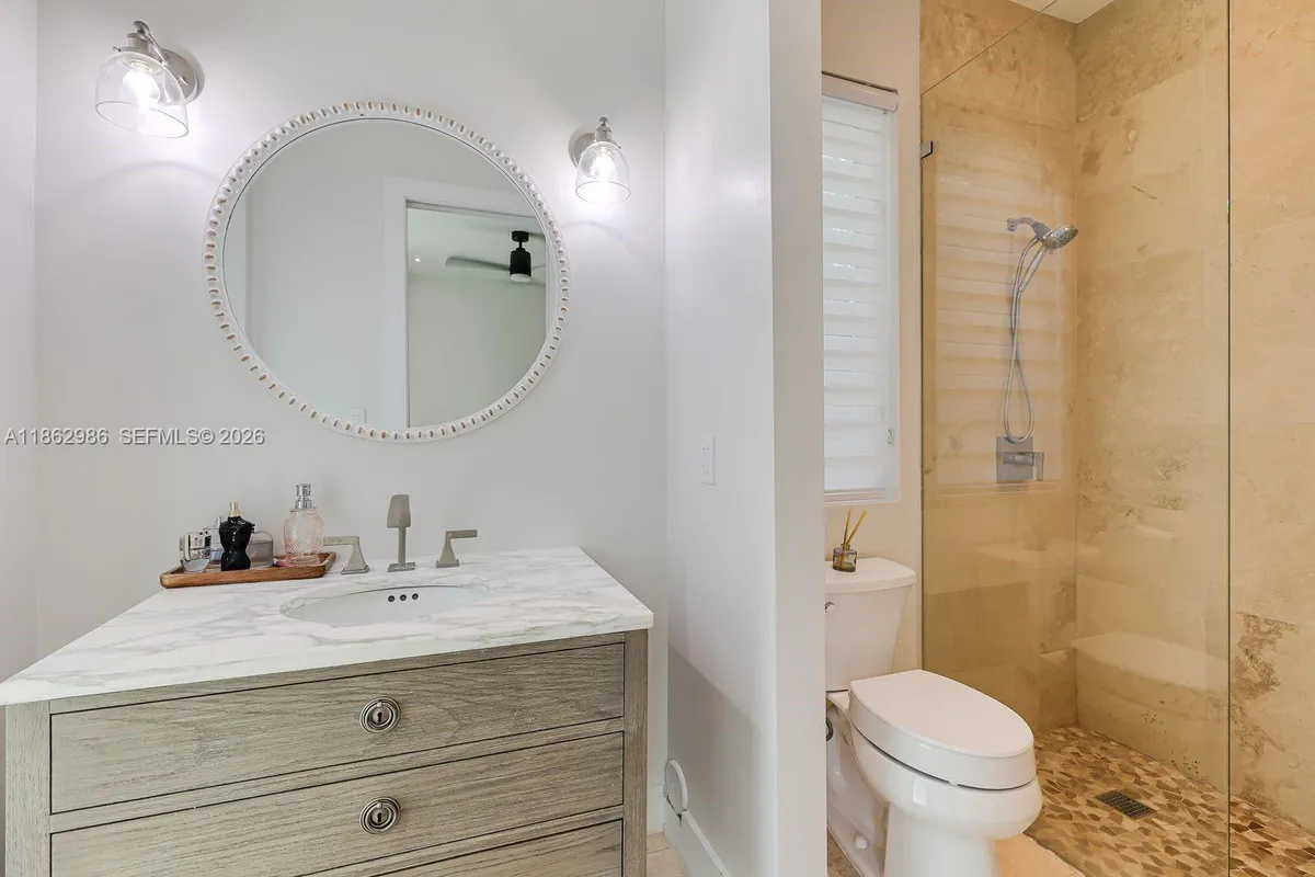 6910 SW 145th Ter, Palmetto Bay FL 33158