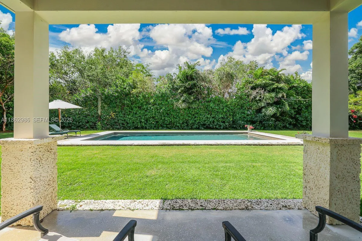 6910 SW 145th Ter, Palmetto Bay FL 33158