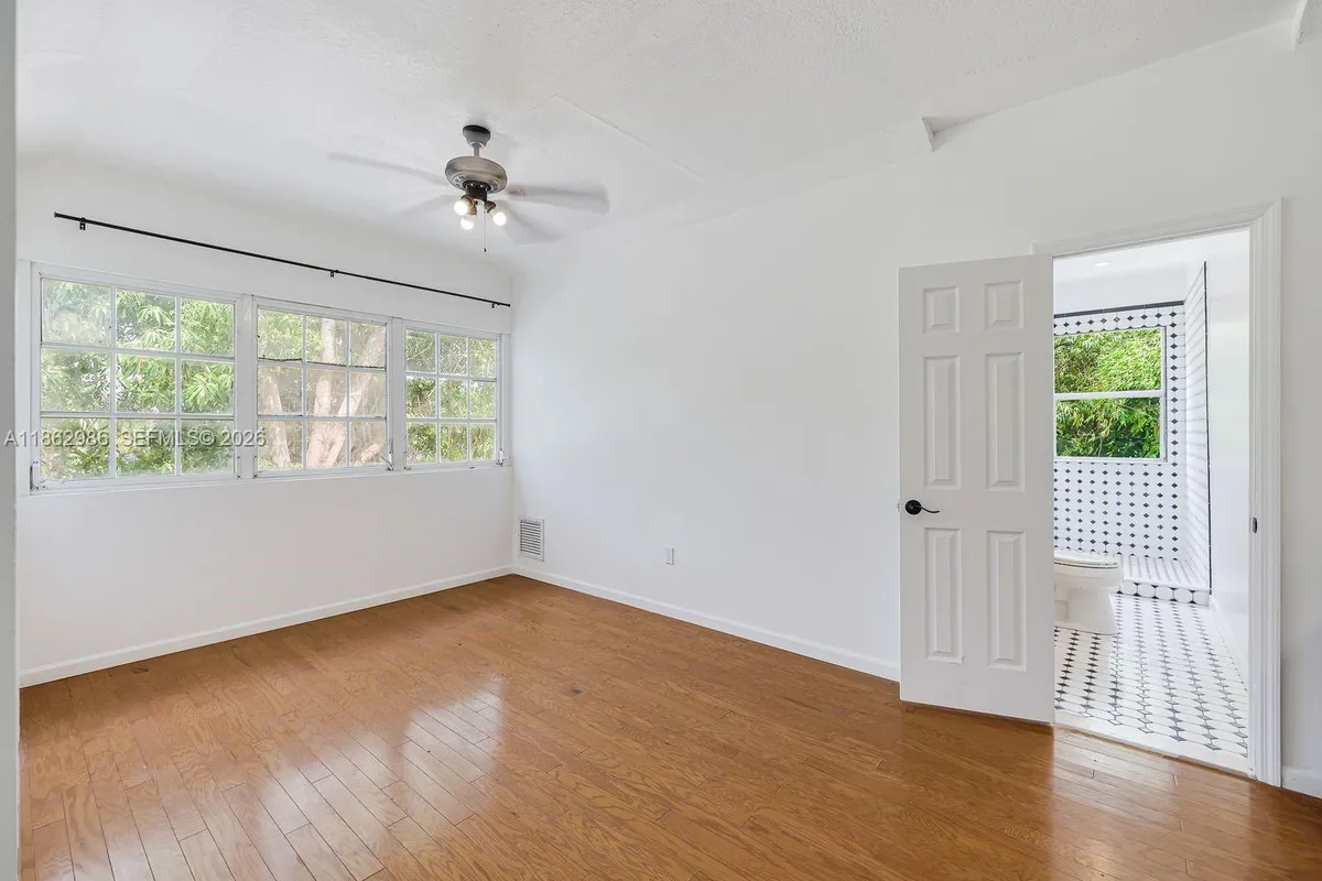 6910 SW 145th Ter, Palmetto Bay FL 33158