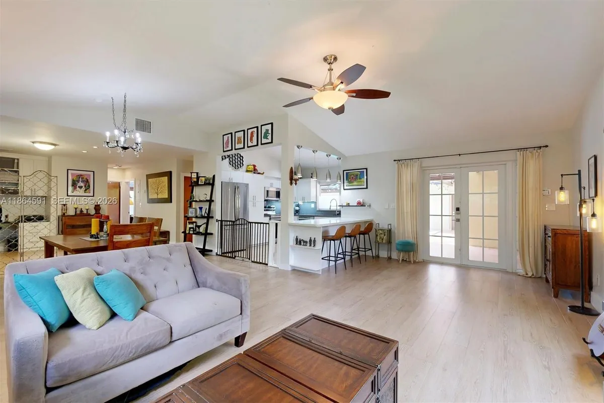 17625 SW 91st Ave., Palmetto Bay FL 33157