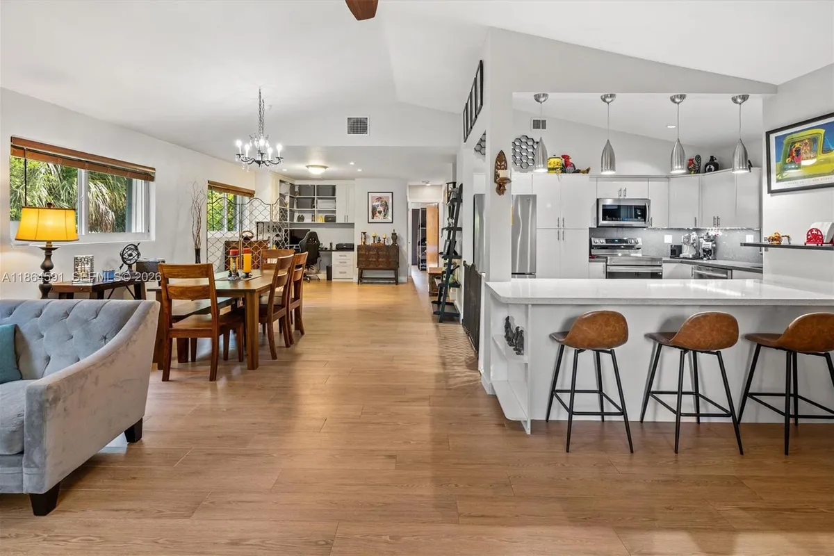 17625 SW 91st Ave., Palmetto Bay FL 33157