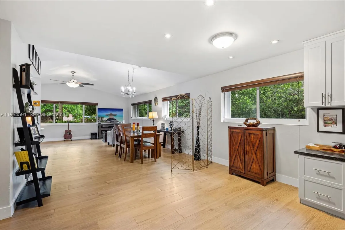 17625 SW 91st Ave., Palmetto Bay FL 33157