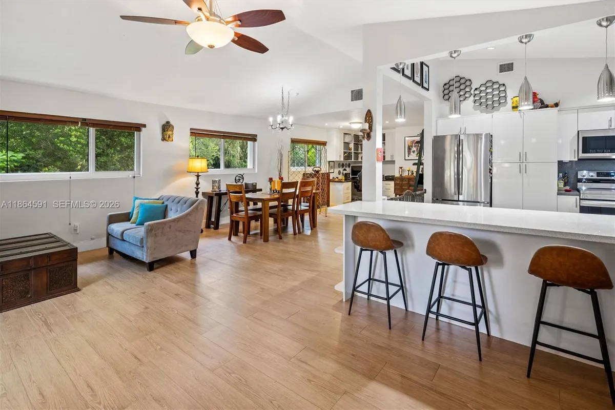 17625 SW 91st Ave., Palmetto Bay FL 33157