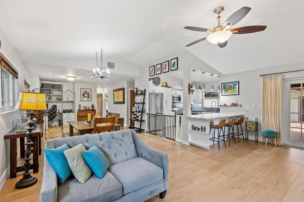 17625 SW 91st Ave., Palmetto Bay FL 33157