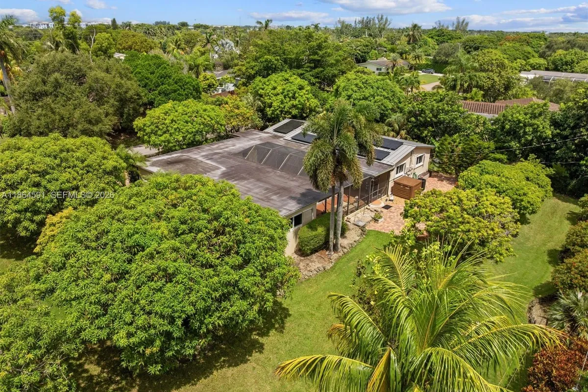 17625 SW 91st Ave., Palmetto Bay FL 33157