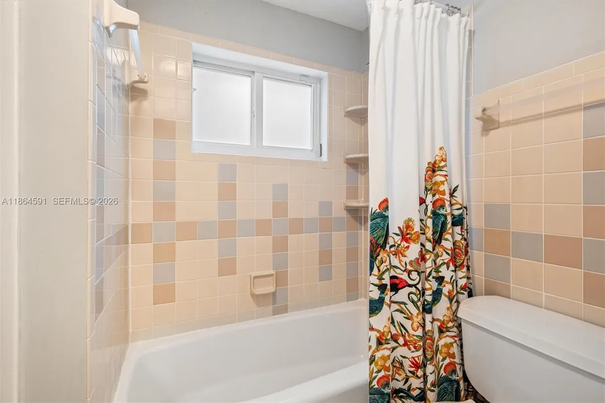 17625 SW 91st Ave., Palmetto Bay FL 33157