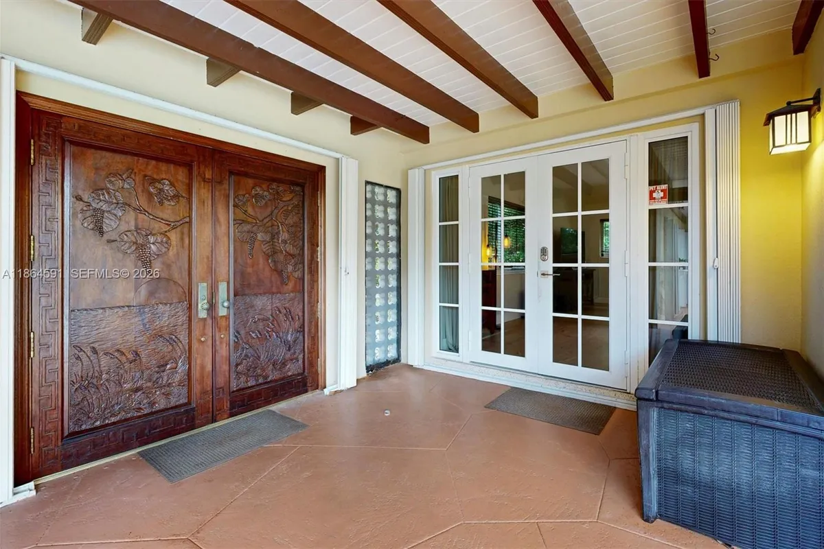 17625 SW 91st Ave., Palmetto Bay FL 33157