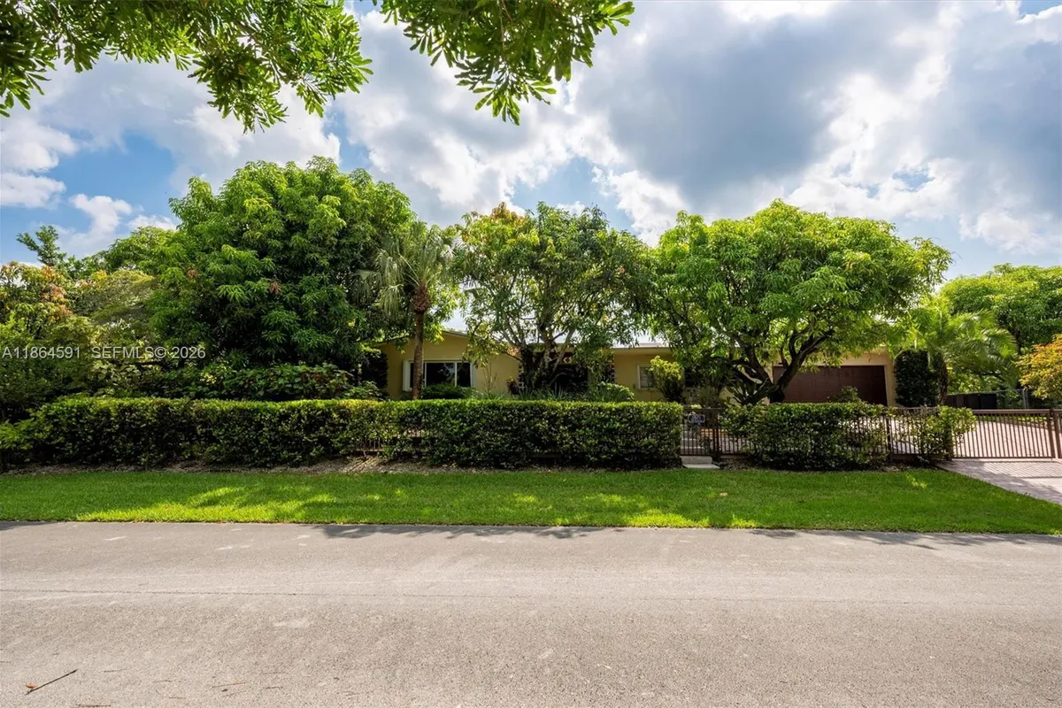 17625 SW 91st Ave., Palmetto Bay FL 33157