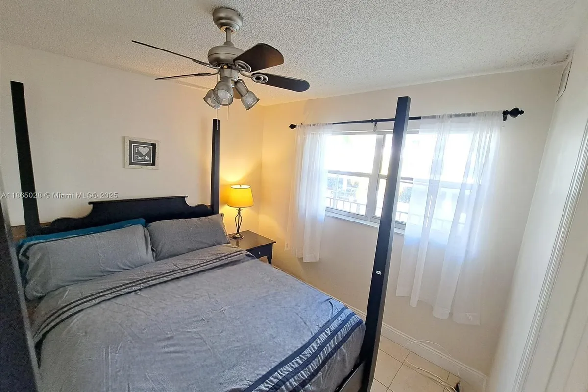 201 178th Dr # 225, Sunny Isles Beach FL 33160
