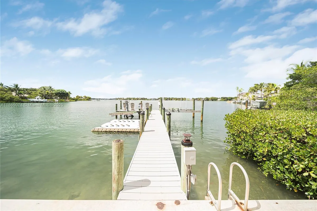 1020 Lands End Way, Jupiter FL 33458