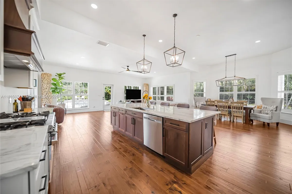 1020 Lands End Way, Jupiter FL 33458