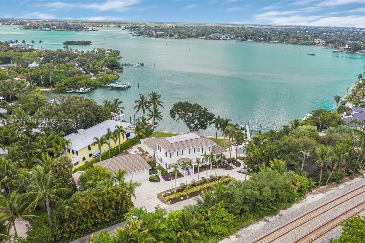 1020 Lands End Way, Jupiter FL 33458