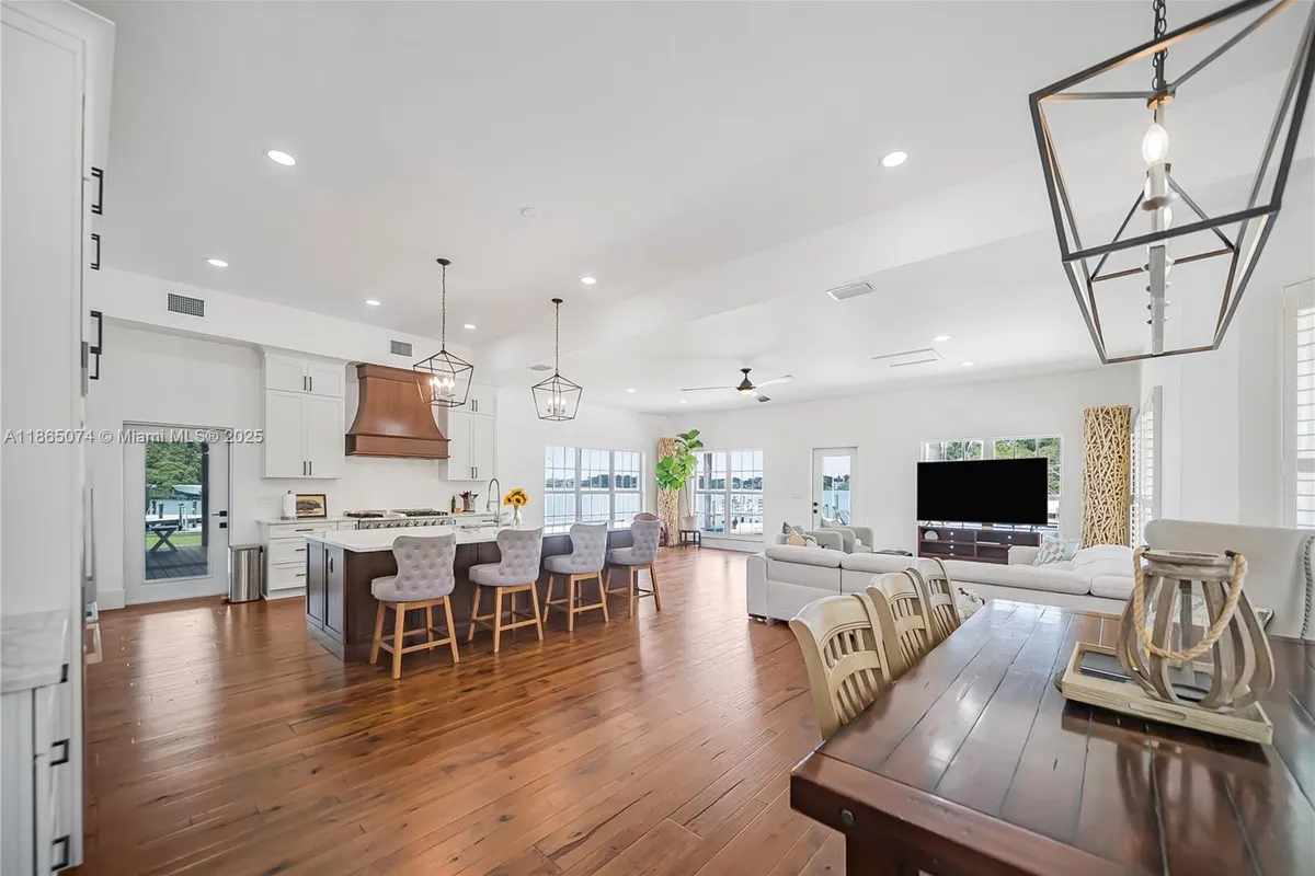 1020 Lands End Way, Jupiter FL 33458