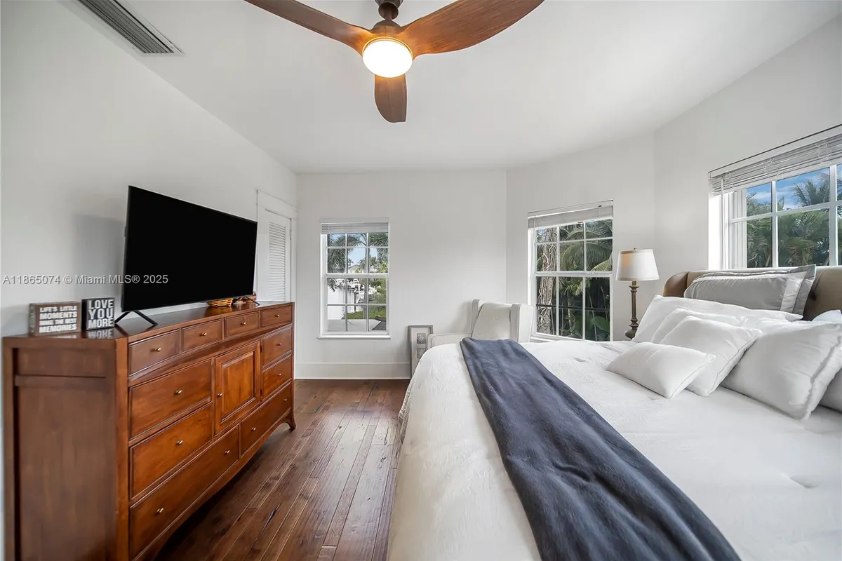 1020 Lands End Way, Jupiter FL 33458