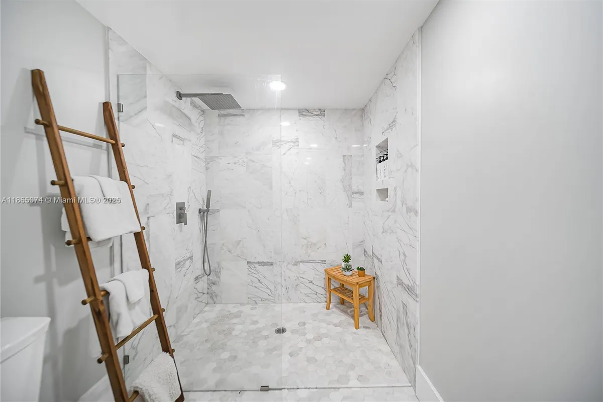 1020 Lands End Way, Jupiter FL 33458