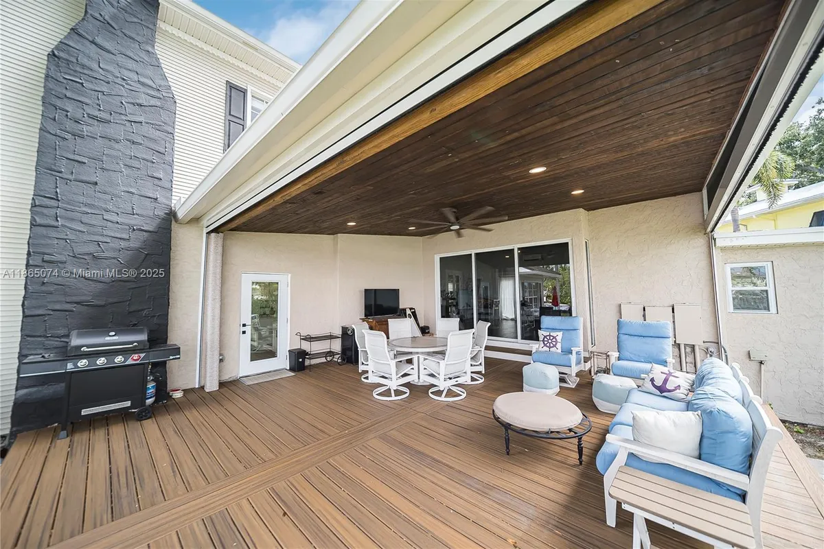 1020 Lands End Way, Jupiter FL 33458