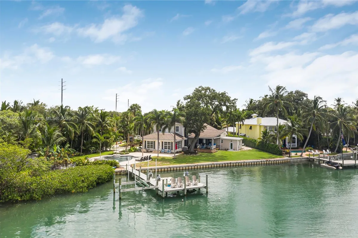 1020 Lands End Way, Jupiter FL 33458